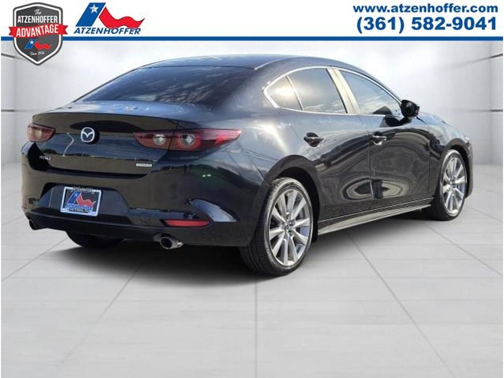 2022 Mazda Mazda3 Select