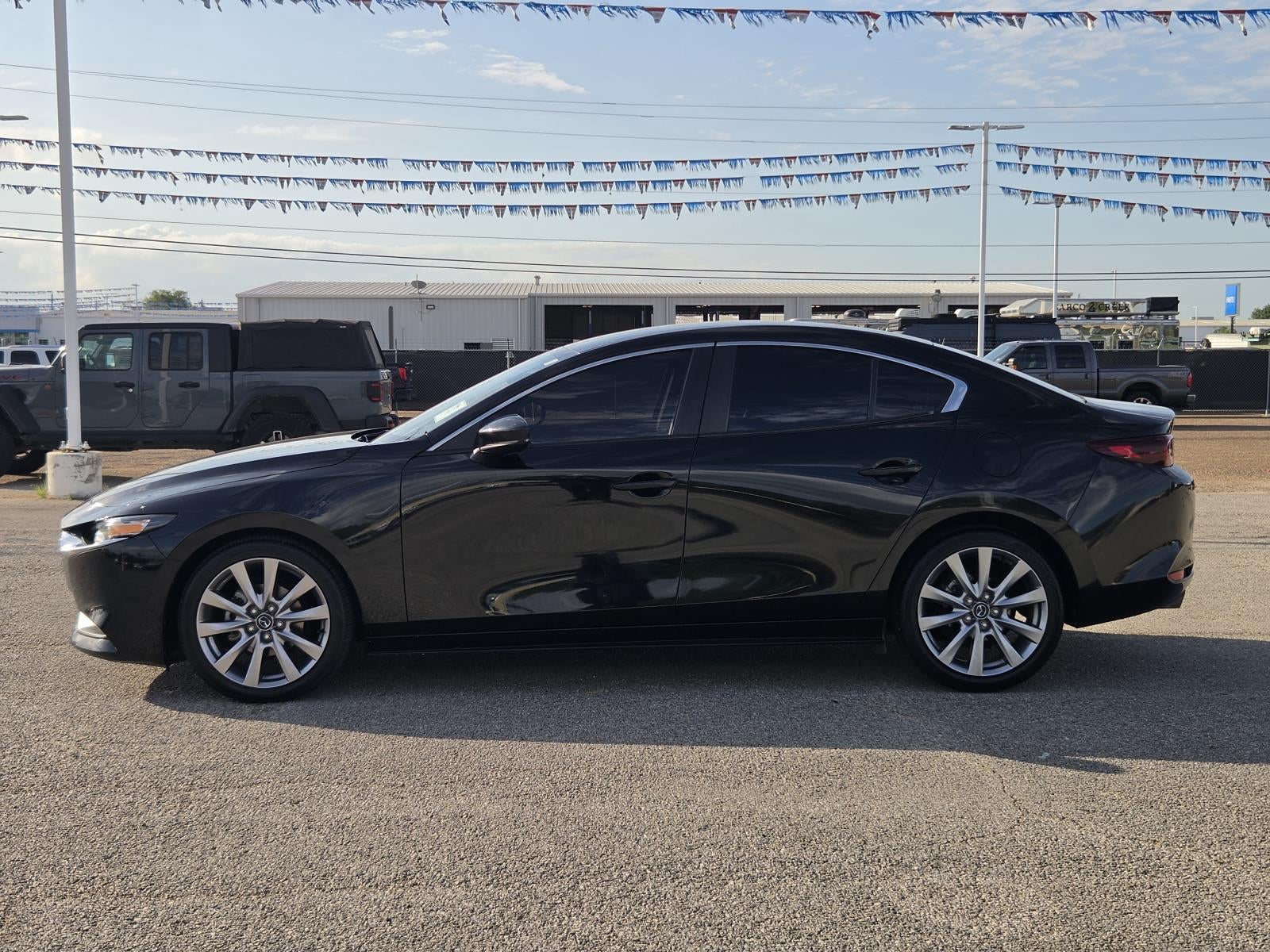 2022 Mazda Mazda3 Select