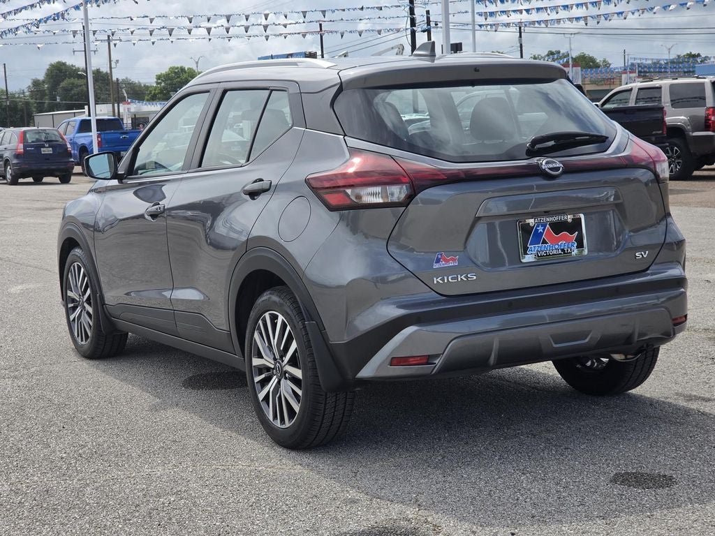 2023 Nissan Kicks SV