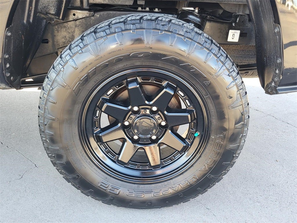 2023 Toyota Tacoma SR V6