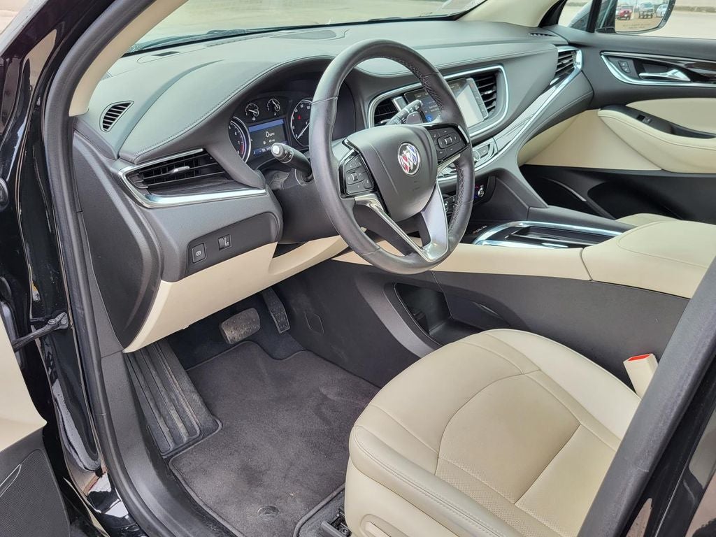 2023 Buick Enclave Essence