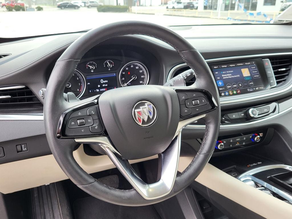 2023 Buick Enclave Essence