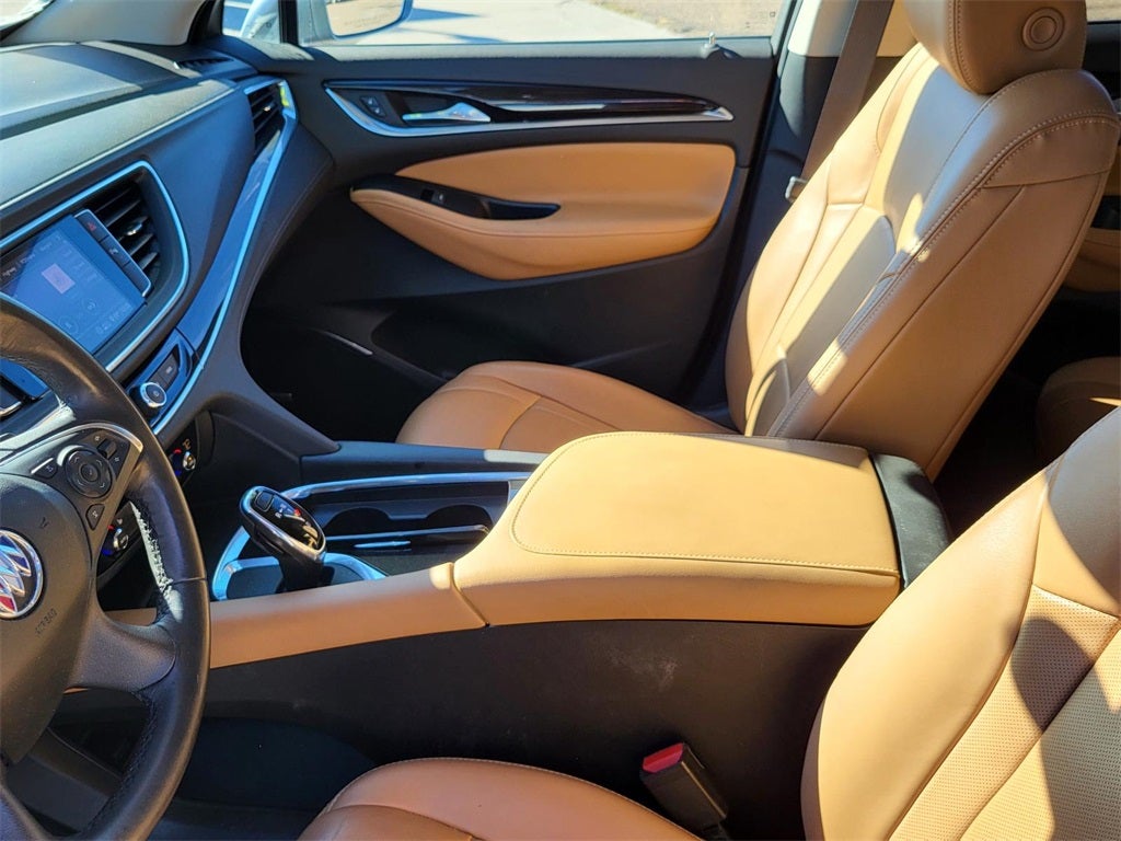 2020 Buick Enclave Essence
