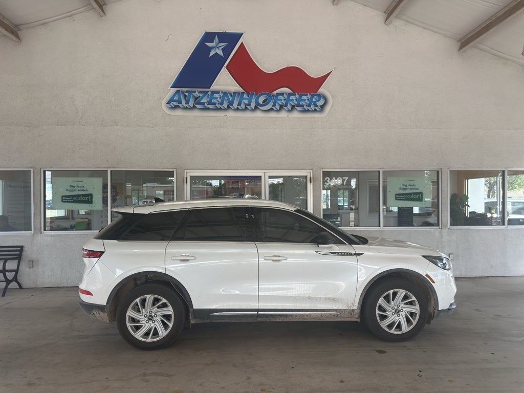 2022 Lincoln Corsair Standard