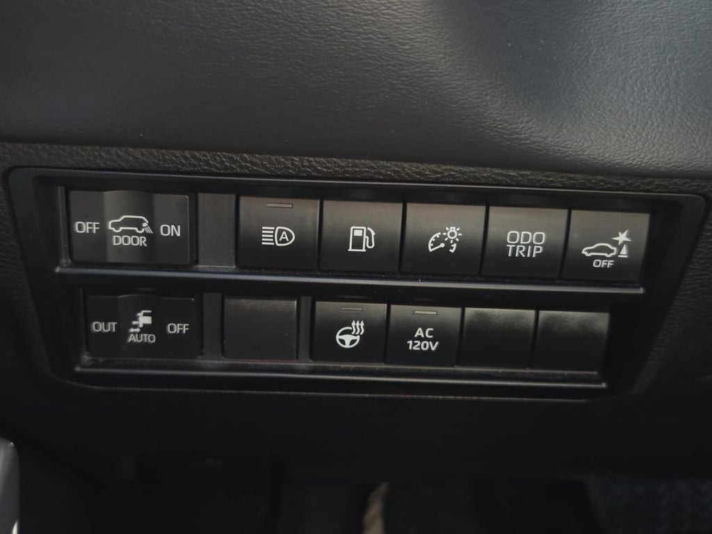 2023 Toyota Sequoia Platinum