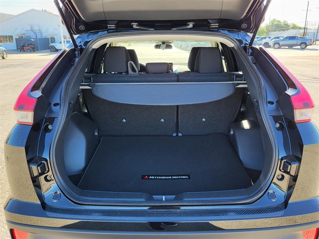 2025 Mitsubishi Eclipse Cross LE