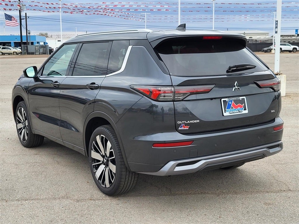 2026 Mitsubishi Outlander SEL