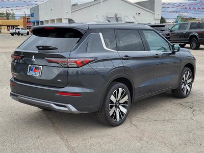 2026 Mitsubishi Outlander SEL