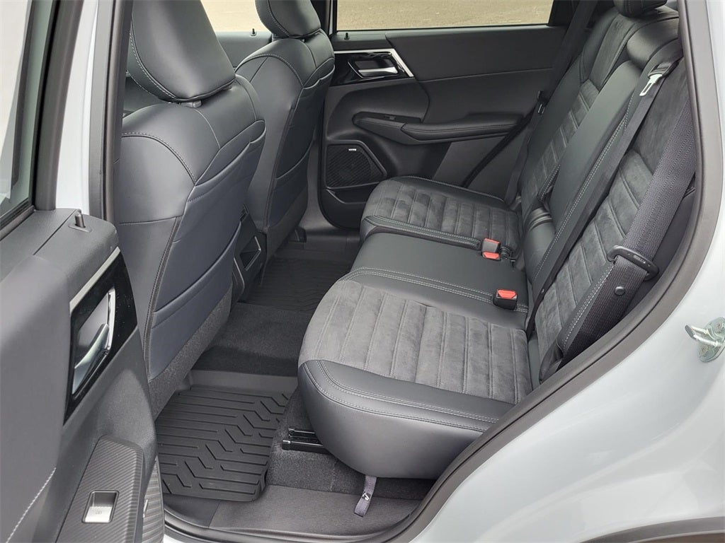 2026 Mitsubishi Outlander Trail Edition