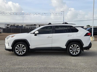2019 Toyota RAV4 XLE Premium