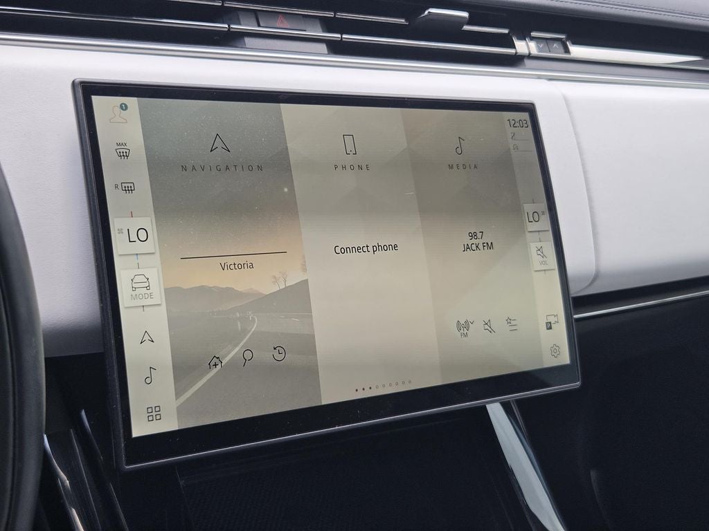 2024 Land Rover Range Rover Sport SE
