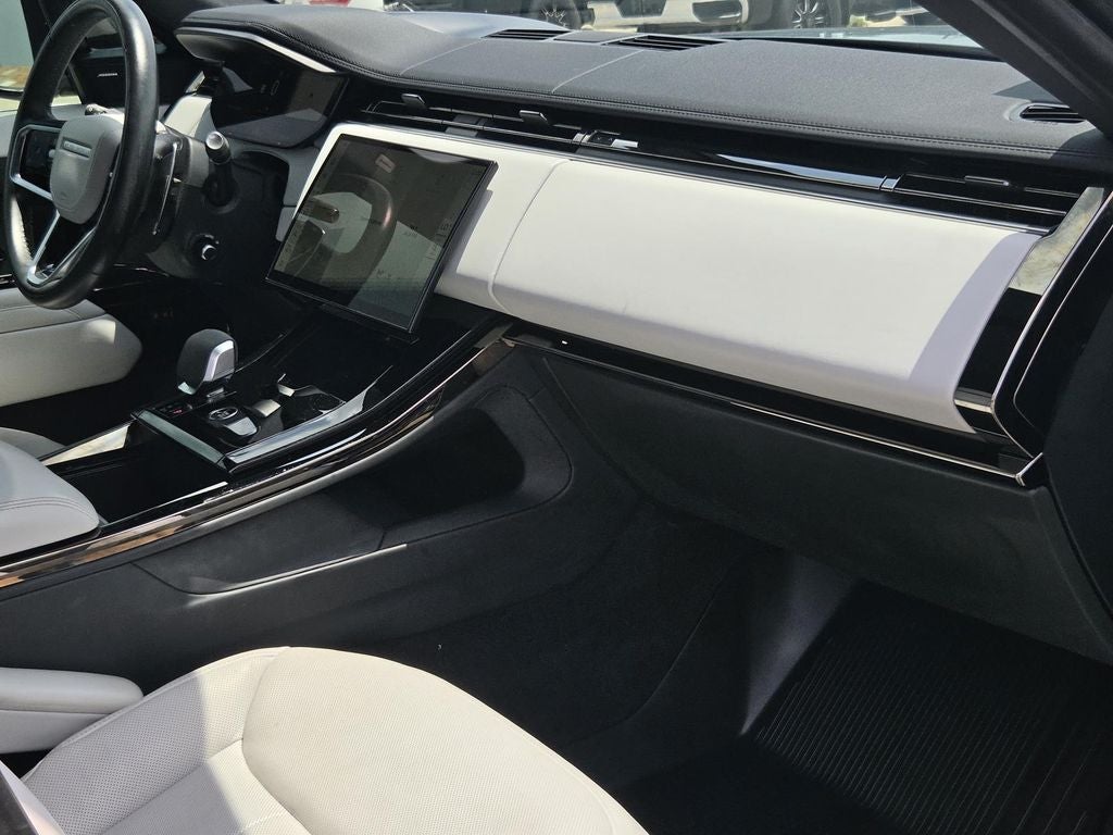 2024 Land Rover Range Rover Sport SE