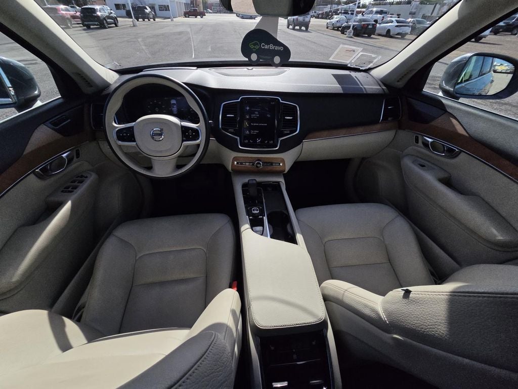2022 Volvo XC90 Inscription Expression