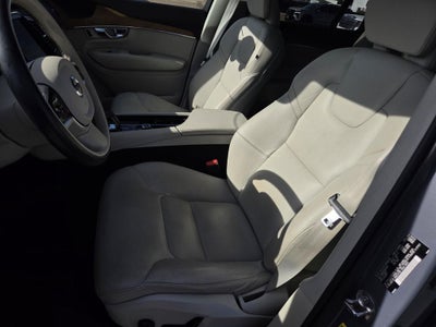 2022 Volvo XC90 Inscription Expression