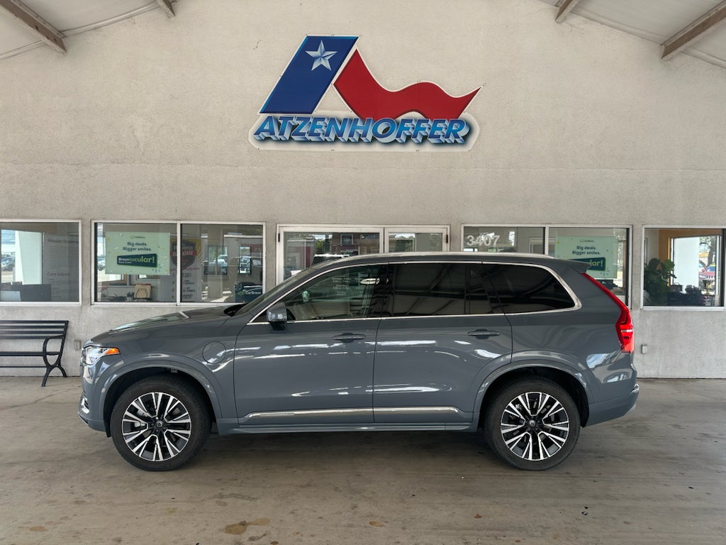 2022 Volvo XC90 Inscription Expression